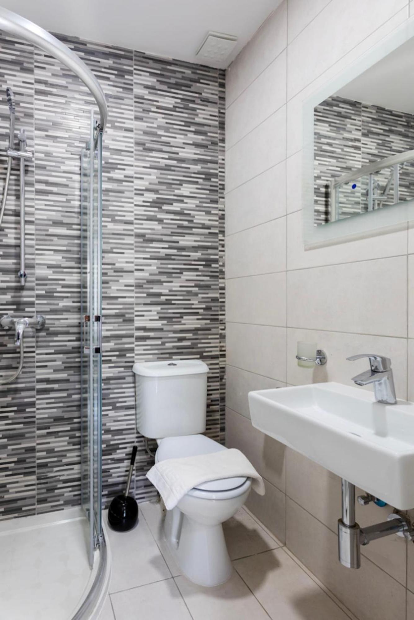 Saint Julian - Lovely Apartment With Terrace - Cityapartmentstay سانت جوليان المظهر الخارجي الصورة
